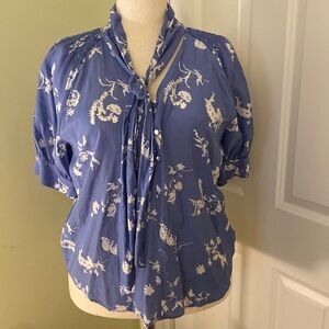 Ann Taylor viscose/cotton blend periwinkle short puffy sleeve tie front blouse